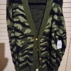 Time and Tru cardigan